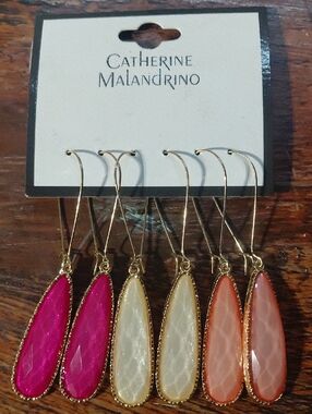 Catherine Malandrino Teardrop Dangle Earrings in Fuchsia, Cream & Coral
